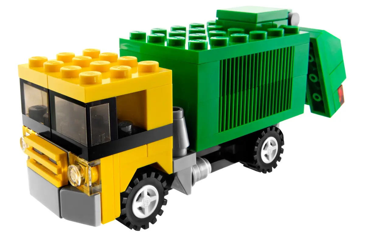 LEGO Creator 20011 Refuse Truck set, image 3