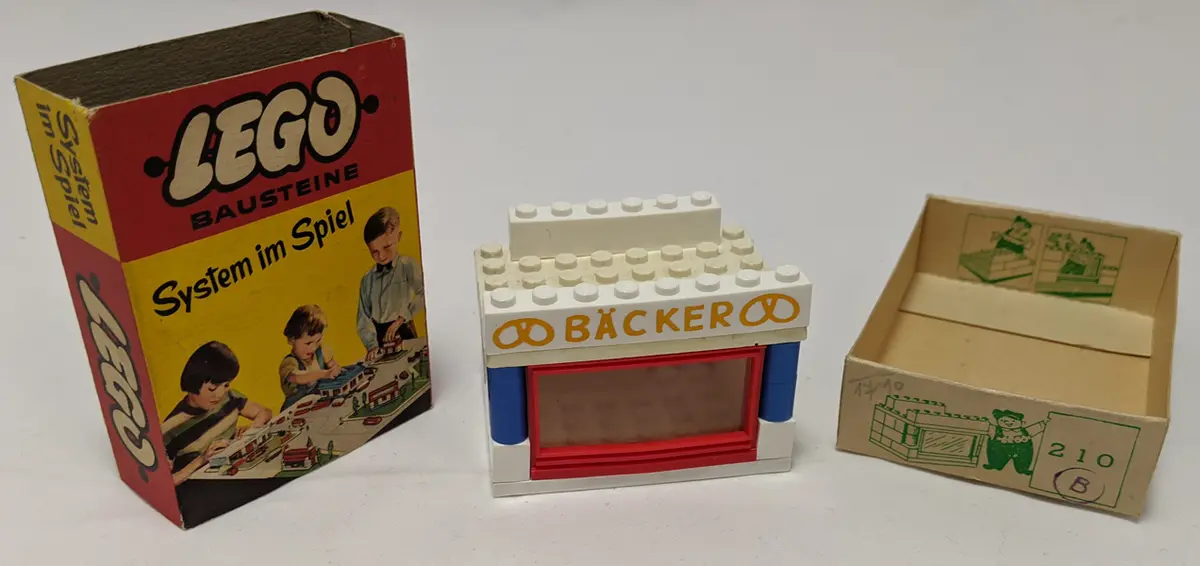 LEGO System 210 Small Store Set set
