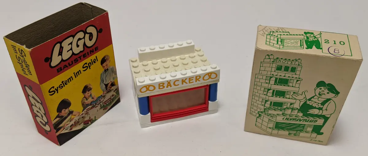 LEGO System 210 Small Store Set set, image 2