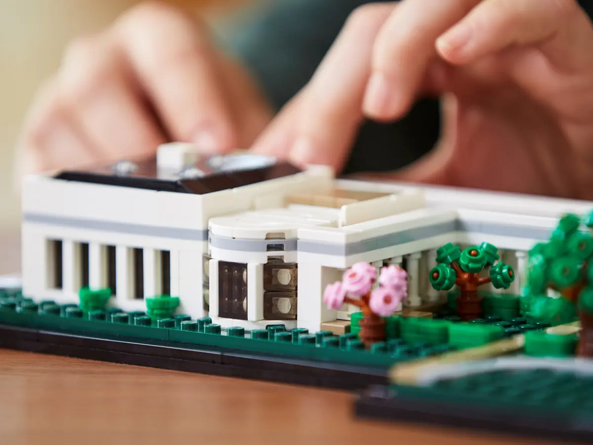 LEGO Architecture 21054 The White House set, image 13