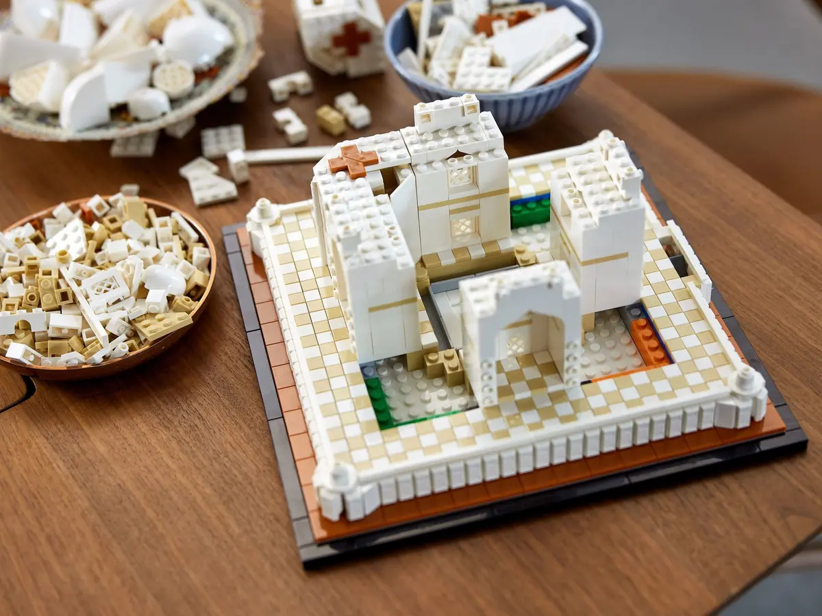 LEGO Architecture 21056 Taj Mahal set, image 3