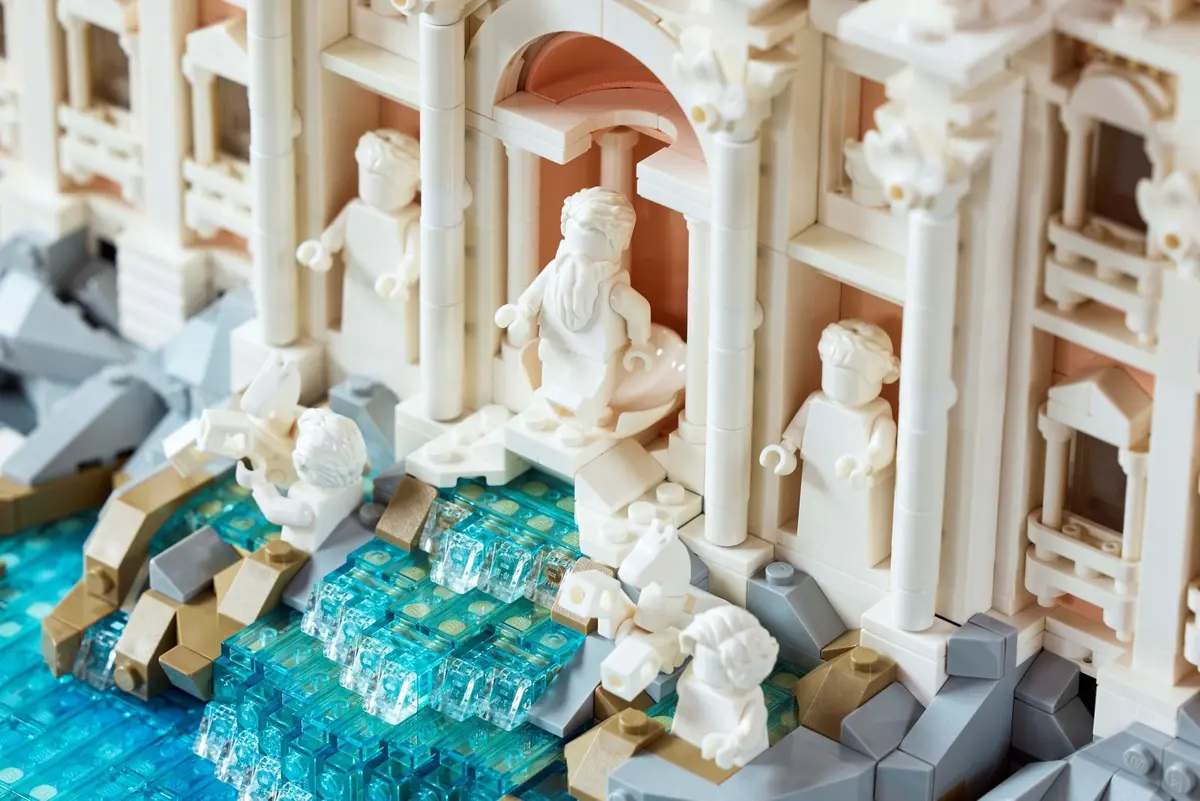 LEGO Architecture 21062 Trevi Fountain set, image 6