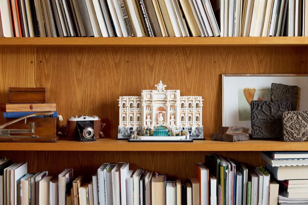 LEGO Architecture 21062 Trevi Fountain set, image 8