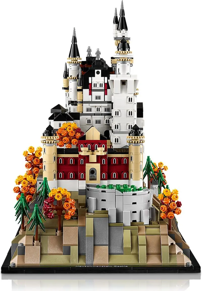 LEGO Architecture 21063 Neuschwanstein Castle set, image 13