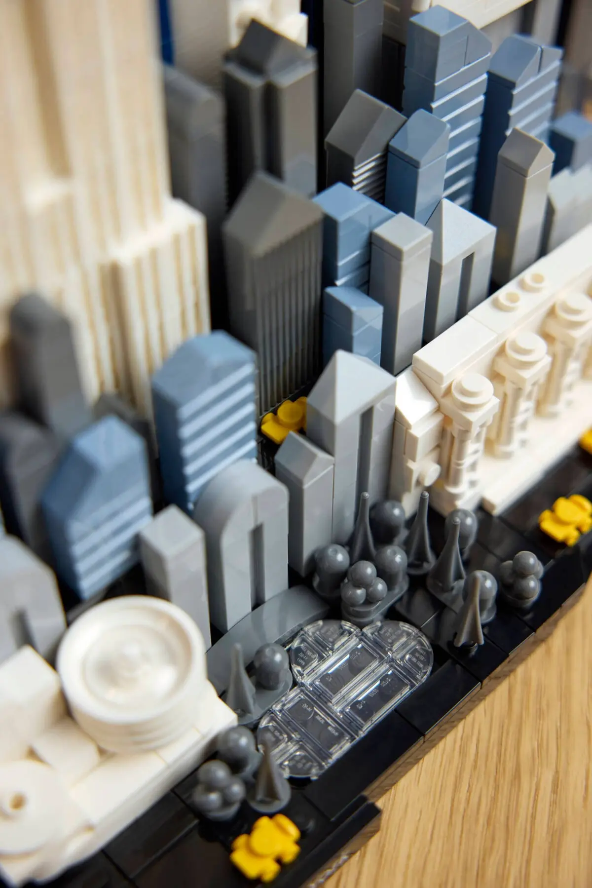 LEGO Architecture 21066 New York City – The Big Apple set, image 6