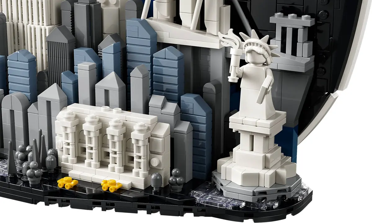 LEGO Architecture 21066 New York City – The Big Apple set, image 15