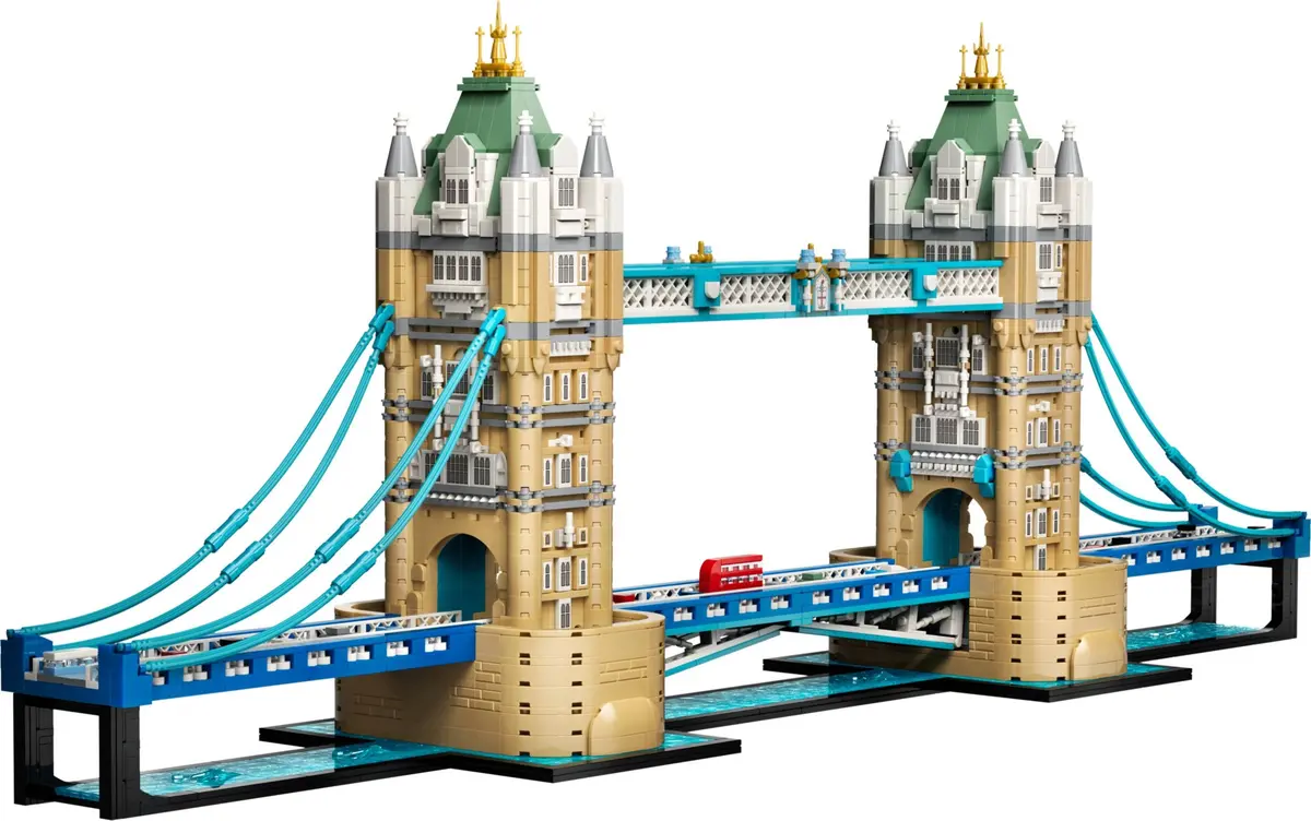LEGO Architecture 21067 Tower Bridge set
