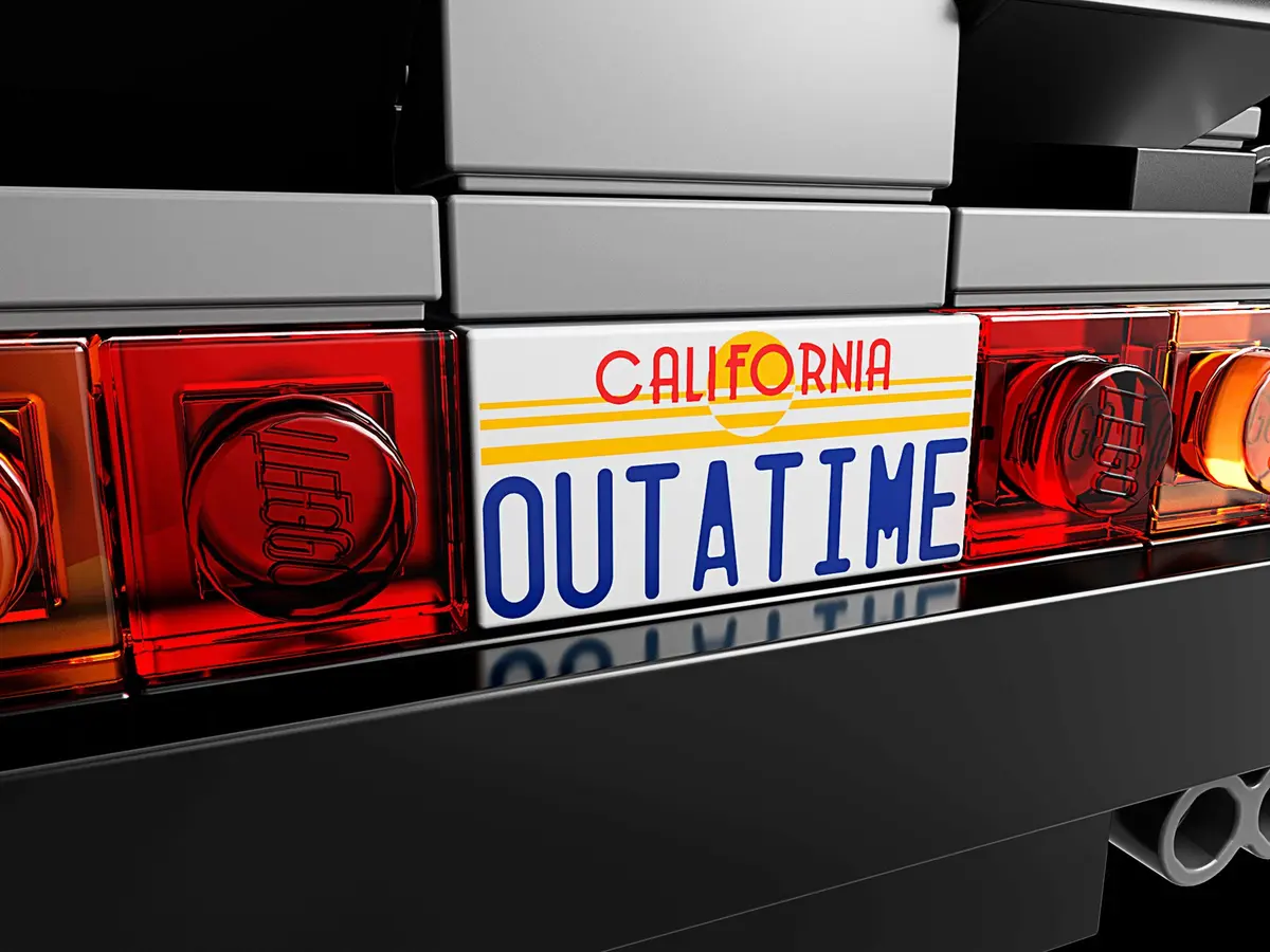 LEGO Ideas 21103 The DeLorean Time Machine set, image 4