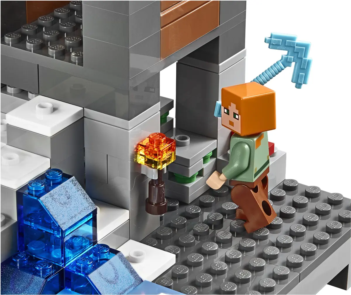 LEGO Minecraft 21128 The Village set, image 4