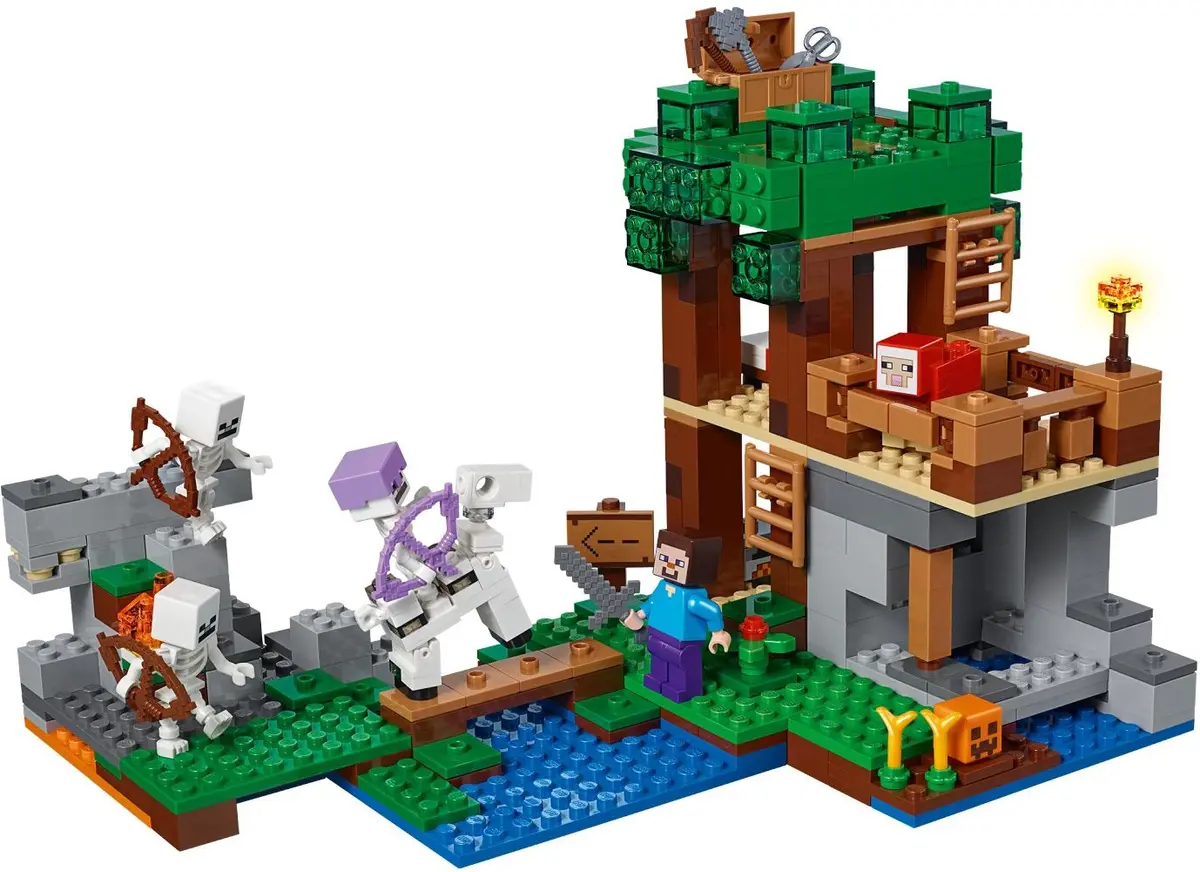 LEGO Minecraft 21146 The Skeleton Attack set, image 3