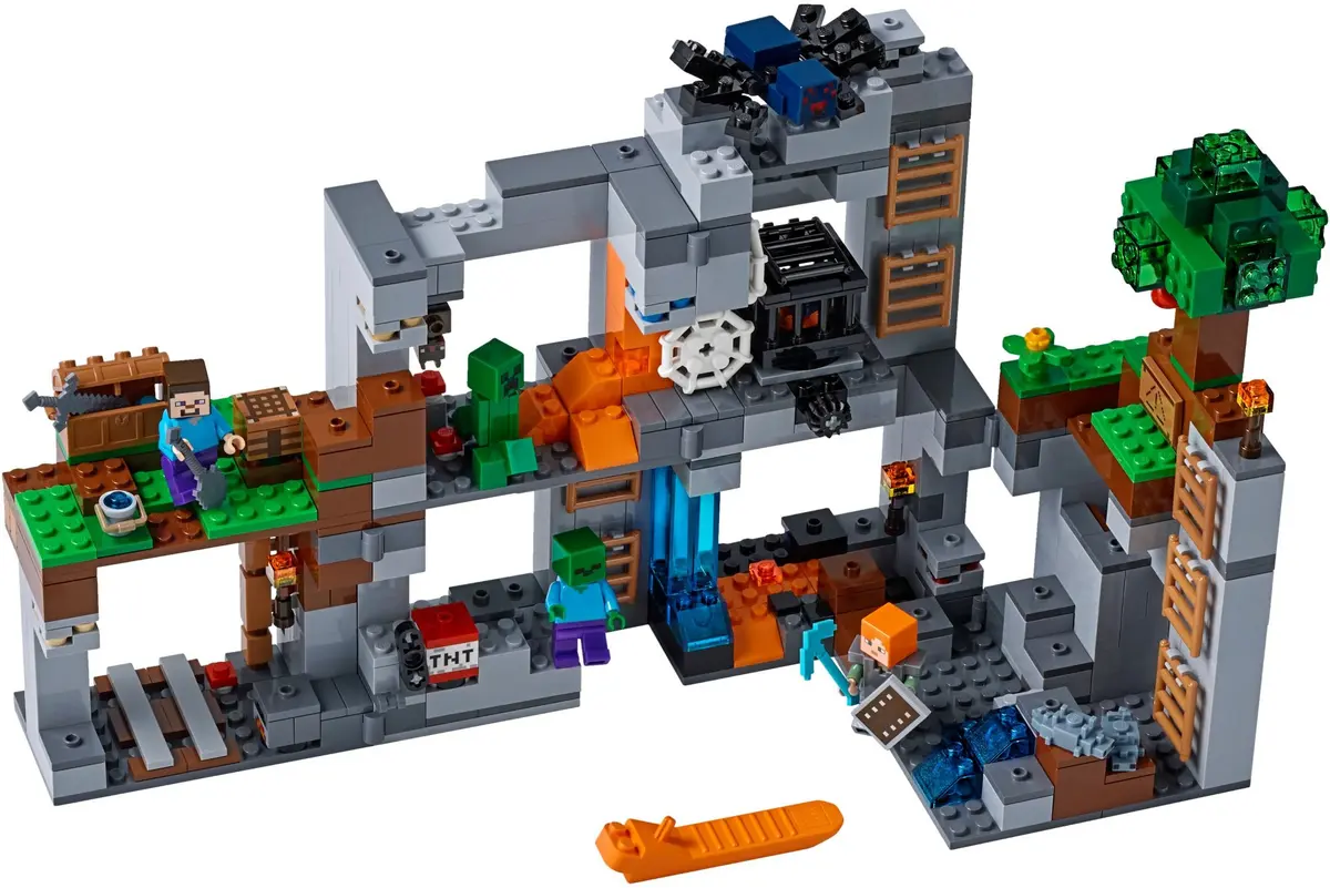 LEGO Minecraft 21147 The Bedrock Adventures set