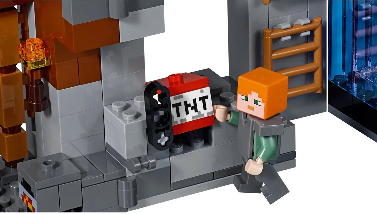 LEGO Minecraft 21147 The Bedrock Adventures set, image 7