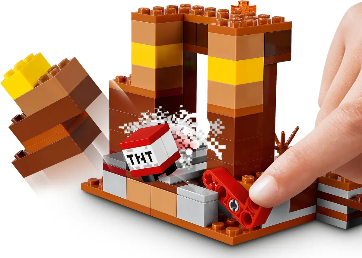LEGO Minecraft 21167 The Trading Post set, image 8