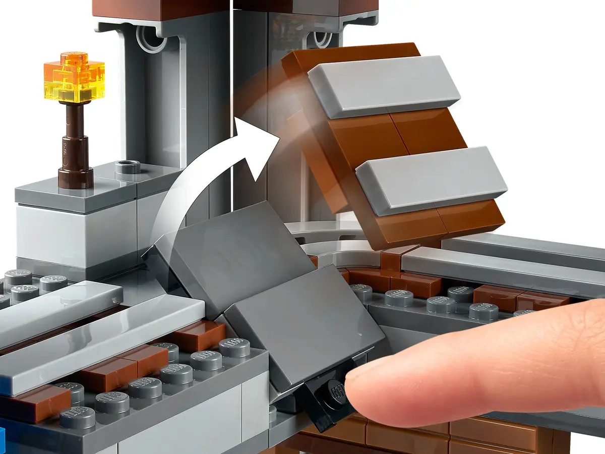 LEGO Minecraft 21169 The First Adventure set, image 12