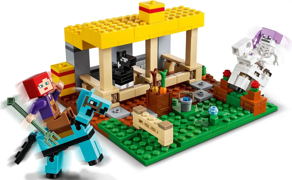 LEGO Minecraft 21171 The Horse Stable set, image 3