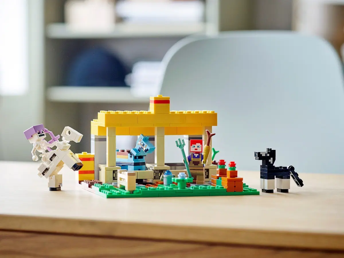 LEGO Minecraft 21171 The Horse Stable set, image 10