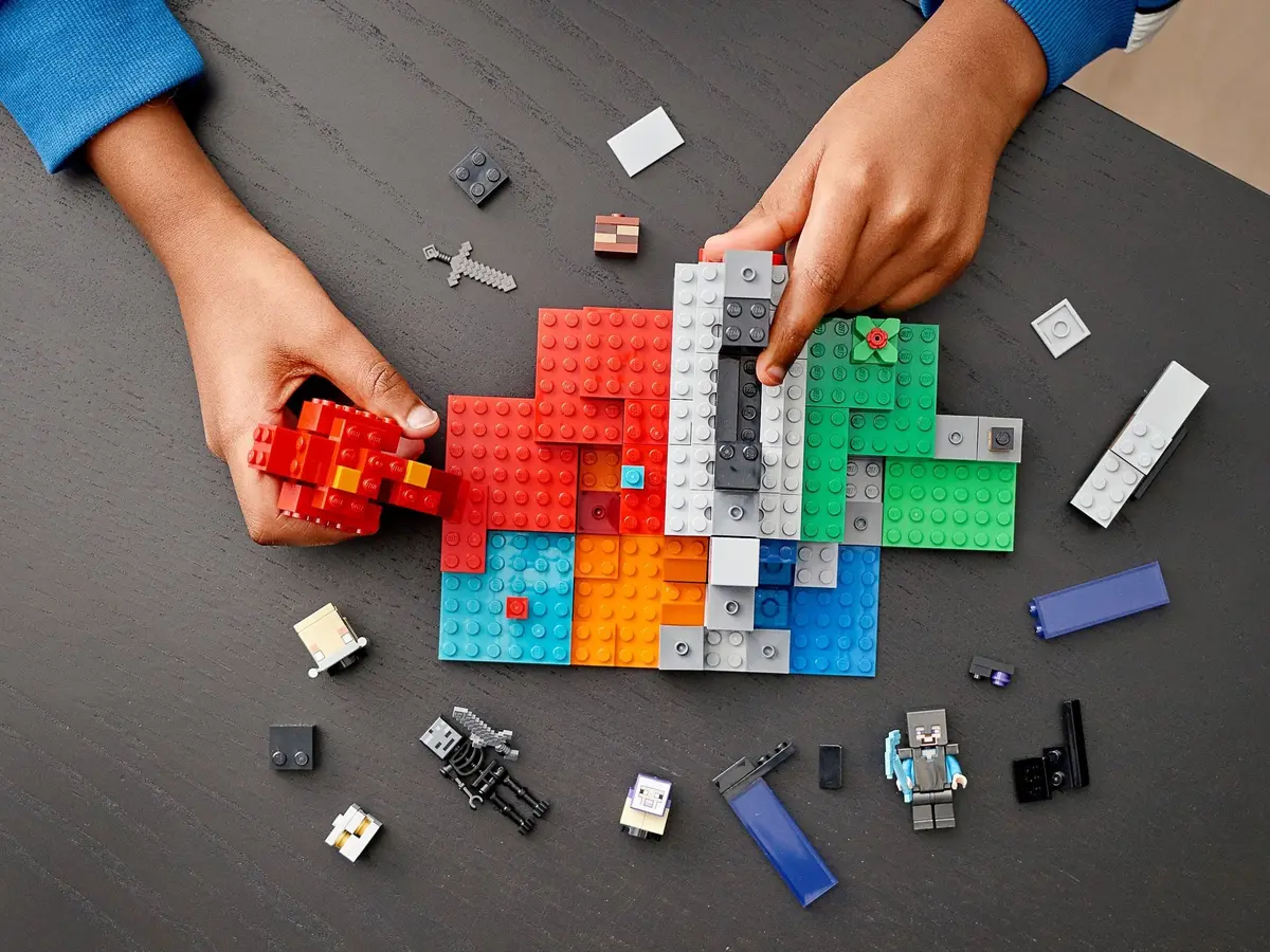 LEGO Minecraft 21172 The Ruined Portal set, image 10