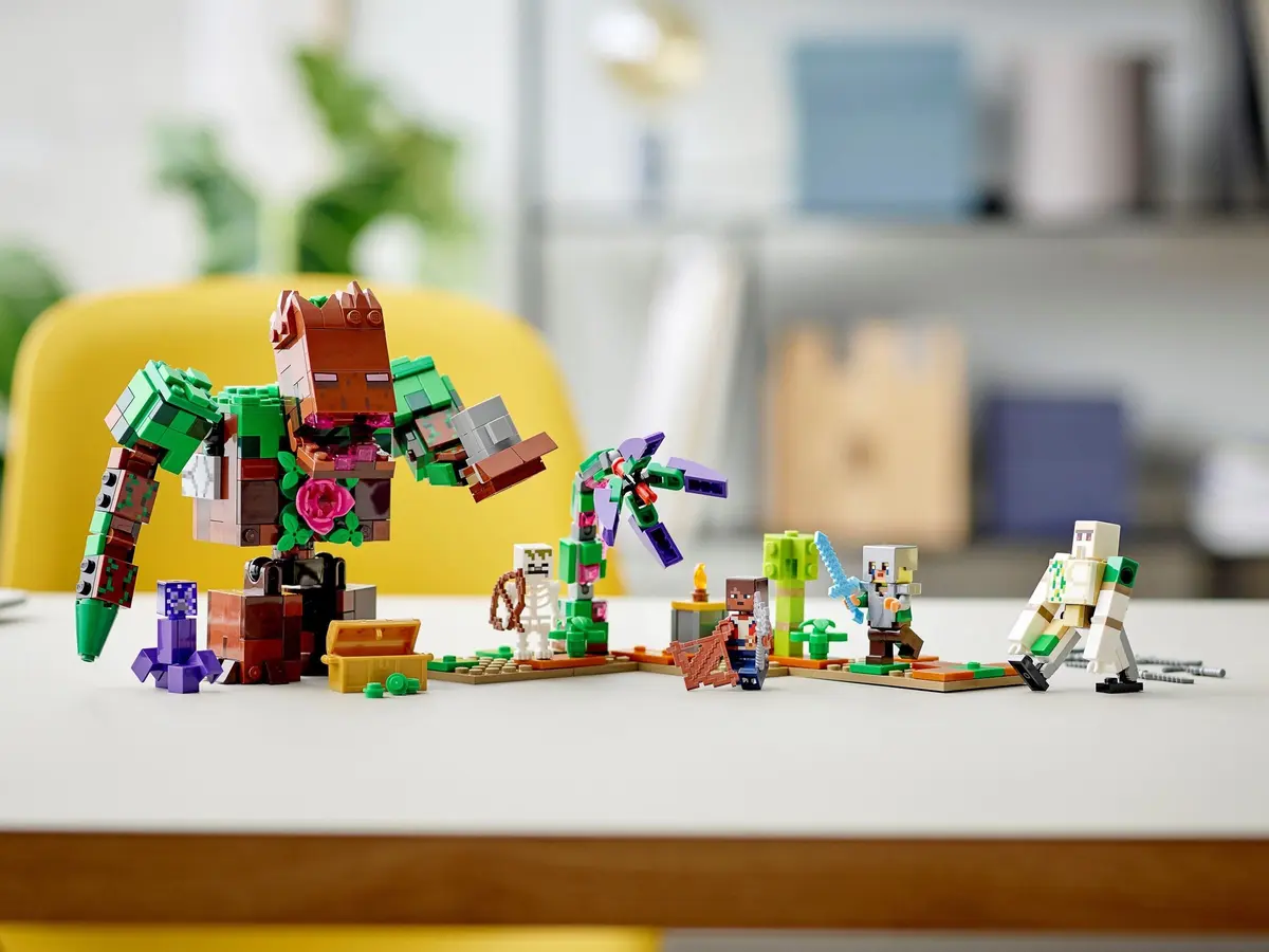 LEGO Minecraft 21176 The Jungle Abomination set, image 9