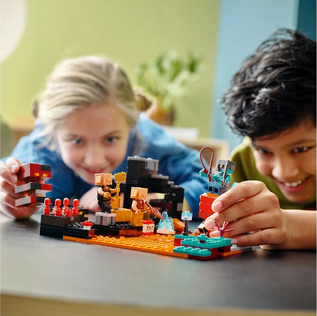 LEGO Minecraft 21185 The Nether Bastion set, image 8