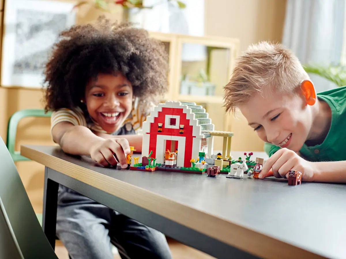 LEGO Minecraft 21187 The Red Barn set, image 8