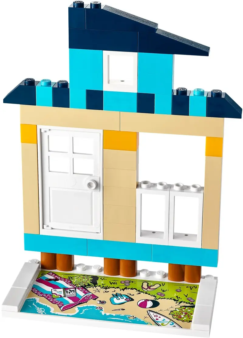 LEGO Fusion 21208 Resort Designer set