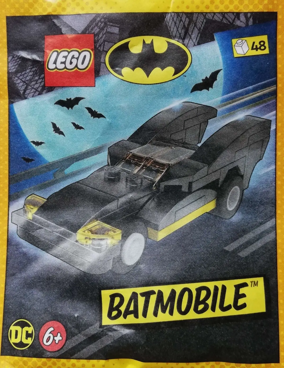 LEGO DC Comics Super Heroes 212403 Batmobile set