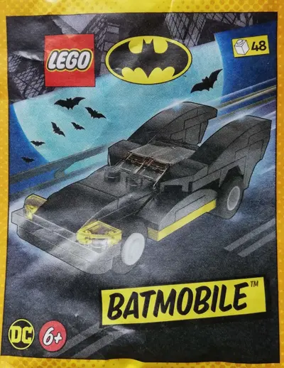 LEGO DC Comics Super Heroes 212403 Batmobile set