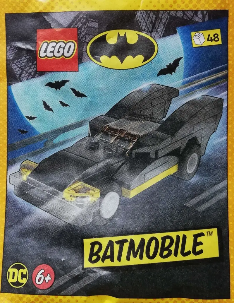 LEGO DC Comics Super Heroes 212403 Batmobile set