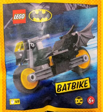 LEGO DC Comics Super Heroes 212404 Batbike set