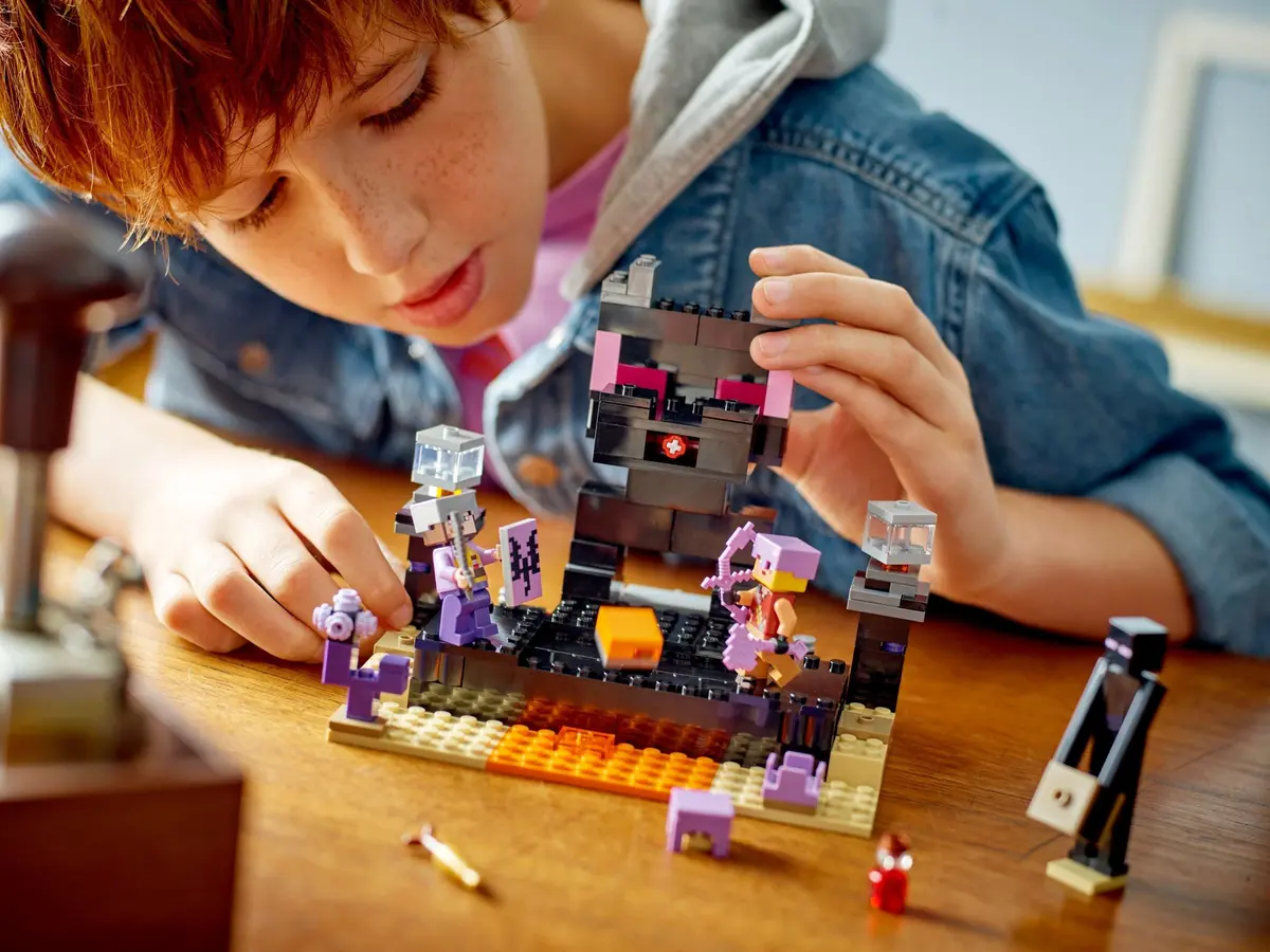 LEGO Minecraft 21242 The End Arena set, image 8