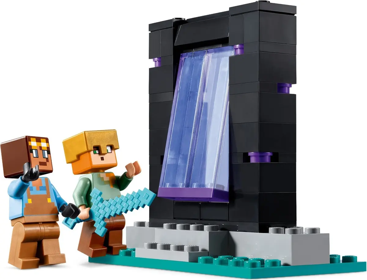 LEGO Minecraft 21252 The Armory set, image 4