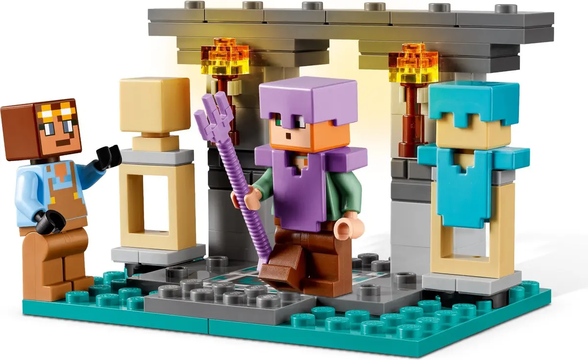 LEGO Minecraft 21252 The Armory set, image 3