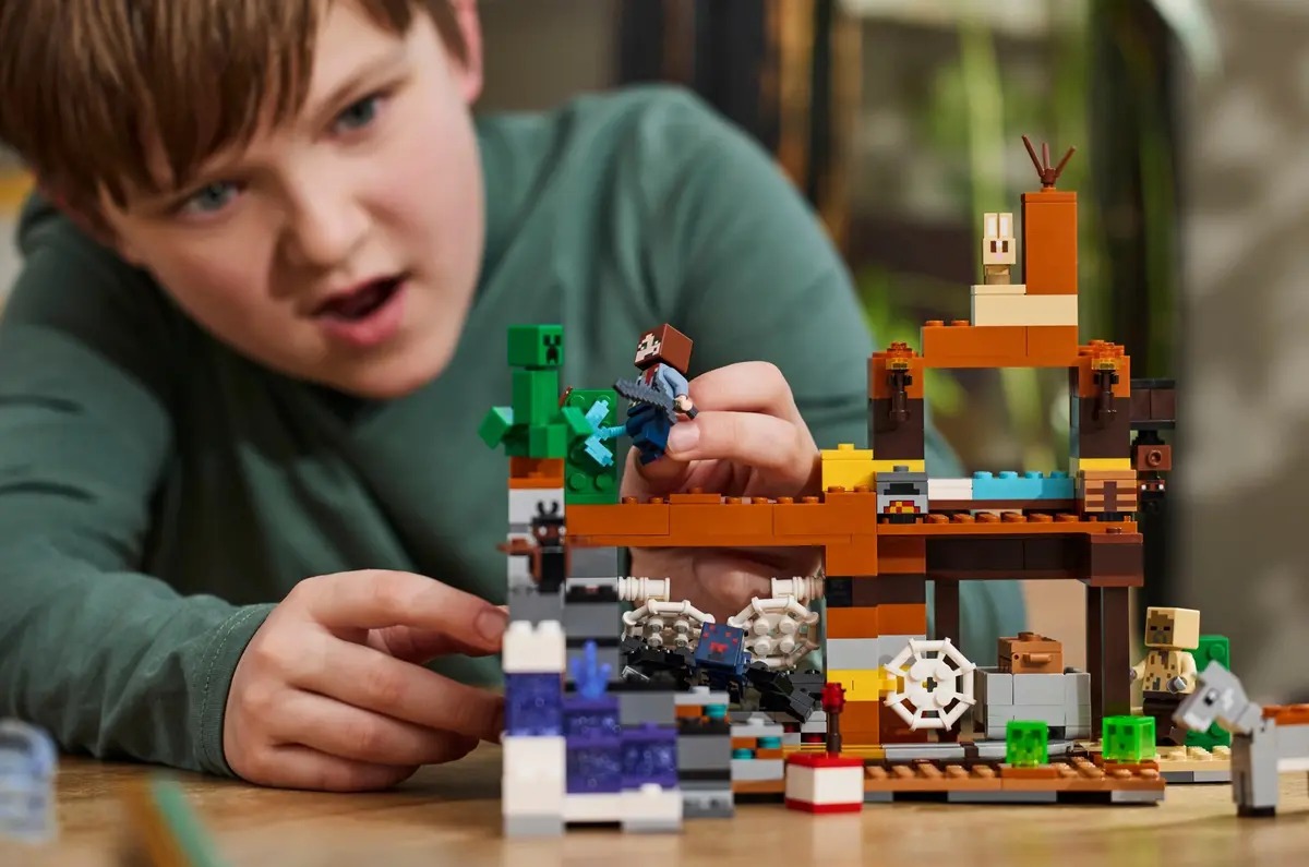 LEGO Minecraft 21263 The Badlands Mineshaft set, image 10