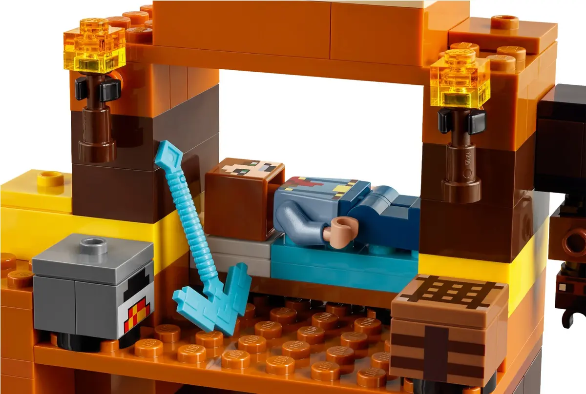 LEGO Minecraft 21263 The Badlands Mineshaft set, image 5