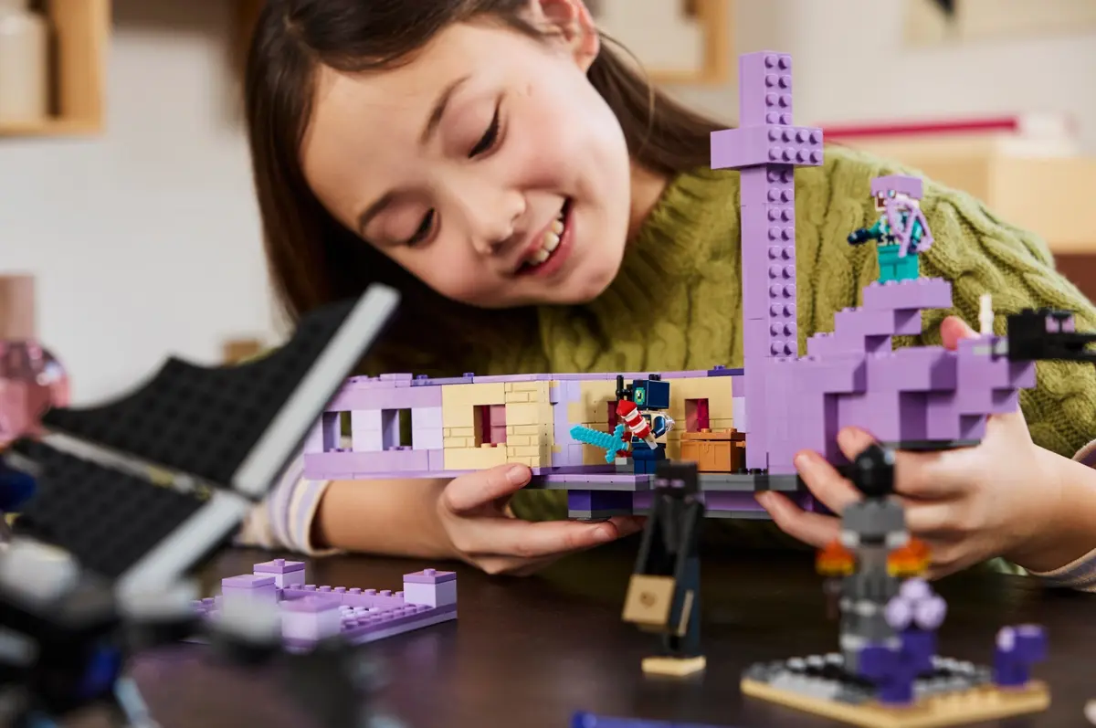 LEGO Minecraft 21264 The Ender Dragon and End Ship set, image 10