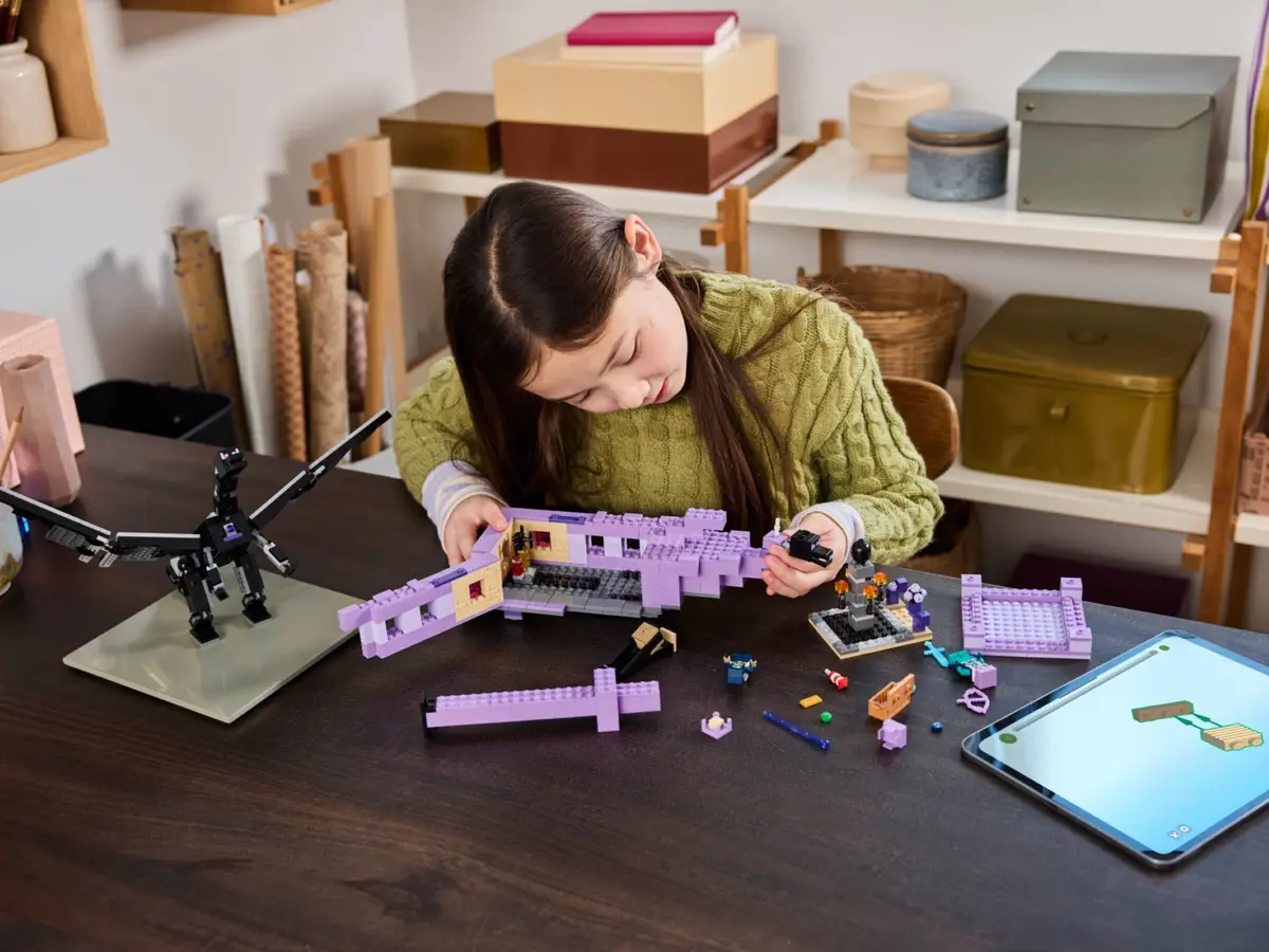 LEGO Minecraft 21264 The Ender Dragon and End Ship set, image 8