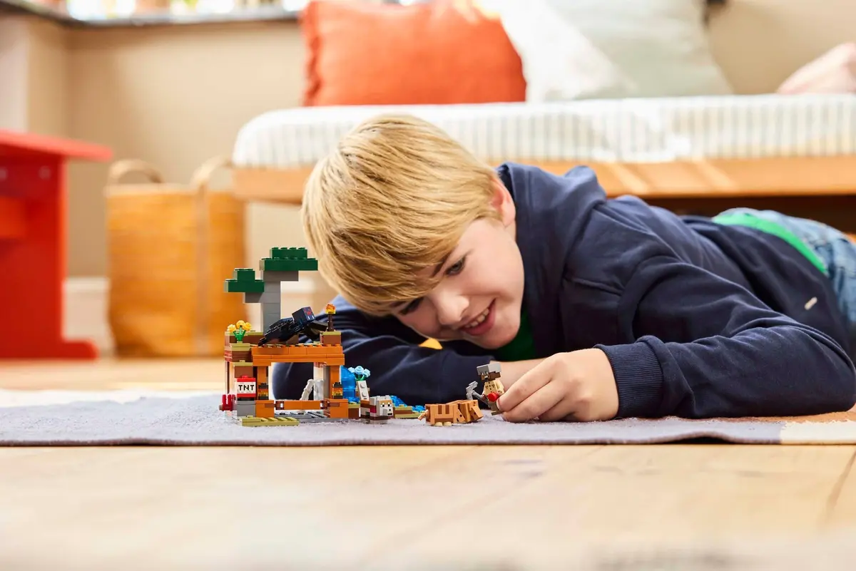 LEGO Minecraft 21269 The Armadillo Mine Expedition set, image 5