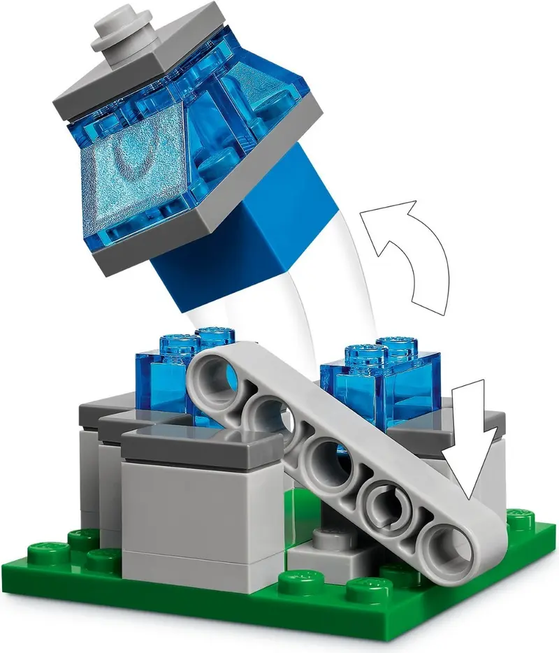 LEGO Minecraft 21273 The Ghast Balloon Village Attack set, image 10