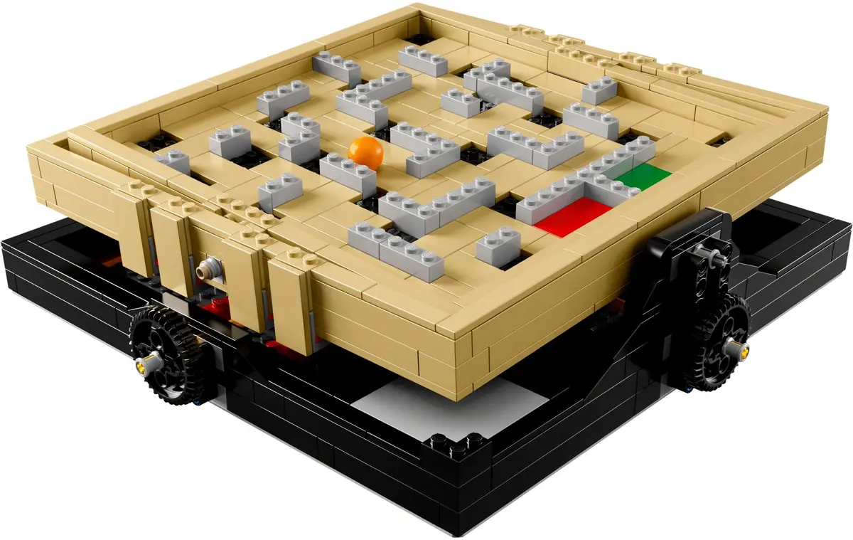 LEGO Ideas 21305 Maze set, image 4