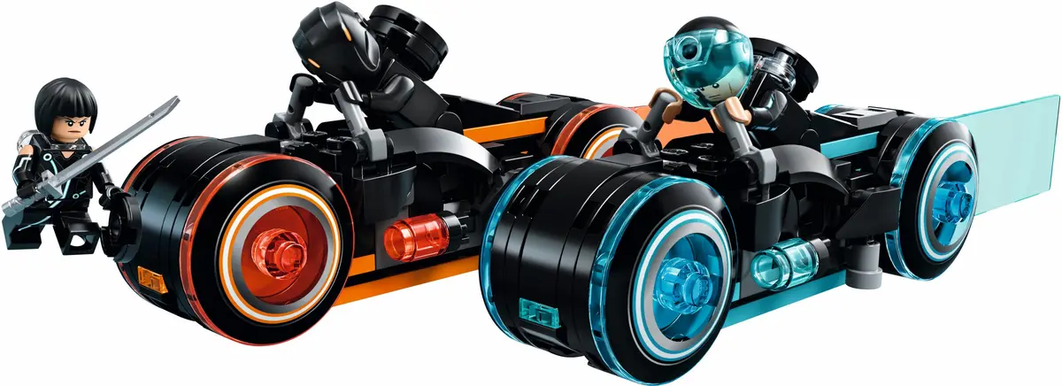 LEGO Ideas 21314 TRON: Legacy set