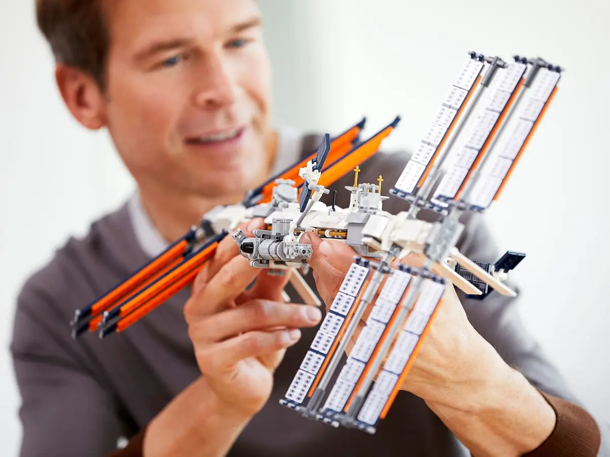 LEGO Ideas 21321 International Space Station set, image 6