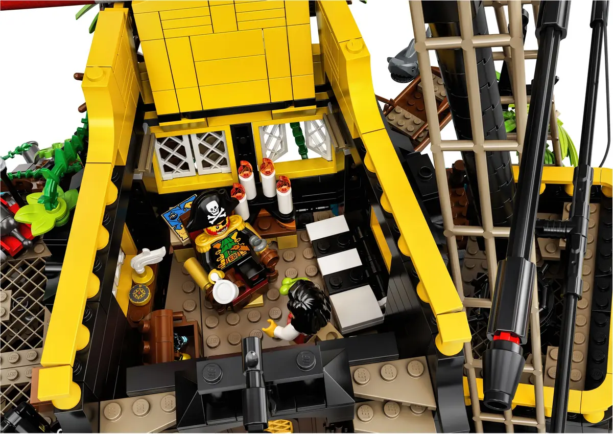 LEGO Ideas 21322 Pirates of Barracuda Bay set, image 50