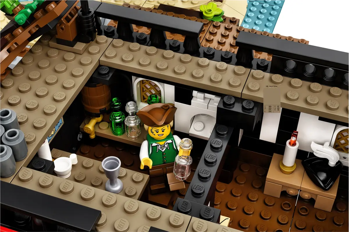 LEGO Ideas 21322 Pirates of Barracuda Bay set, image 52
