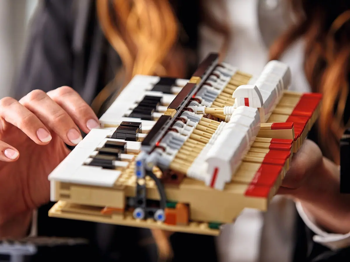 LEGO Ideas 21323 Grand Piano set, image 19