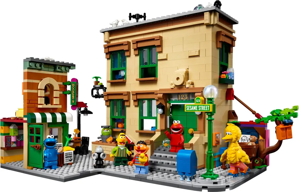 LEGO Ideas 21324 123 Sesame Street set, image 13