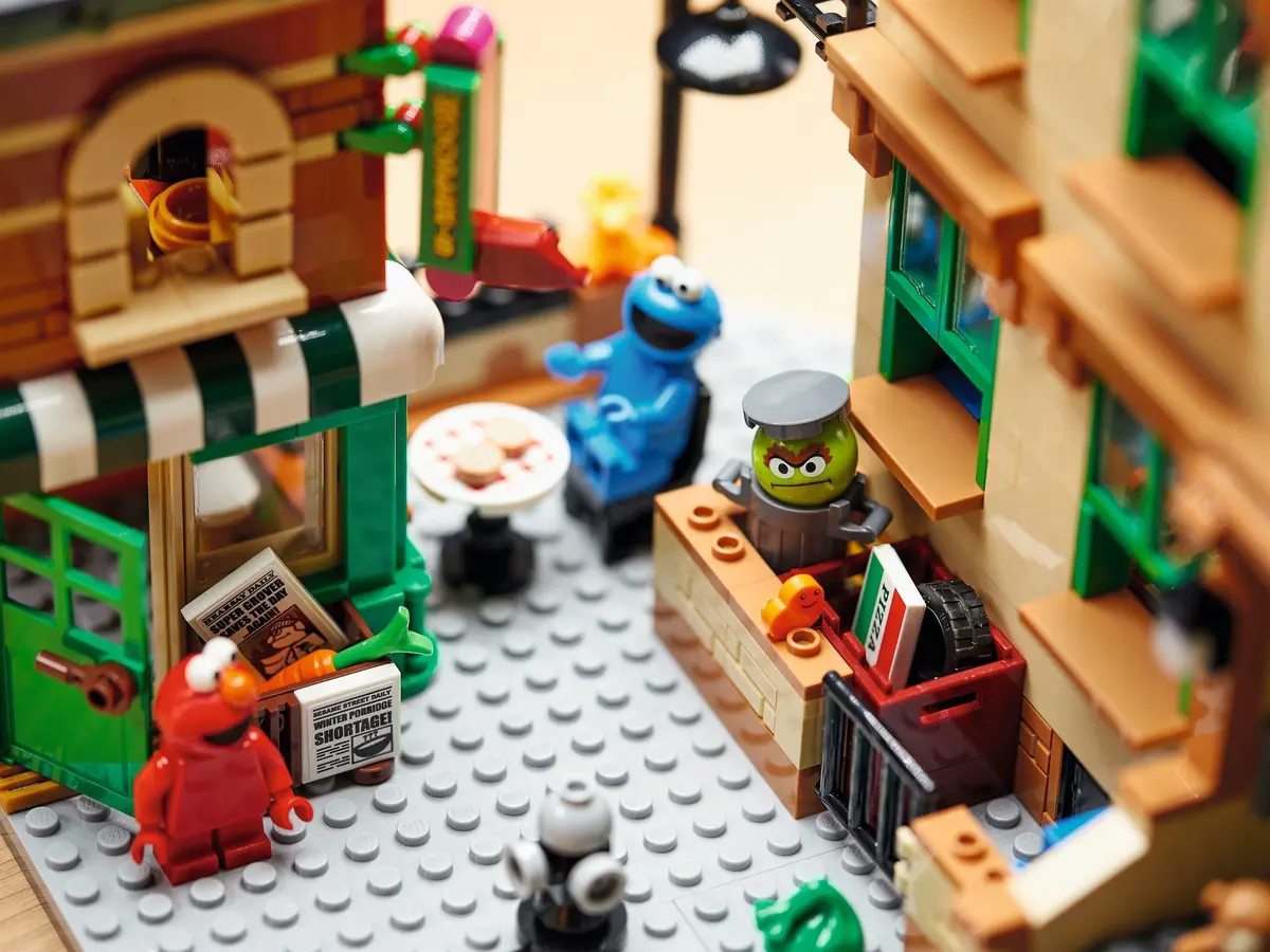 LEGO Ideas 21324 123 Sesame Street set, image 23