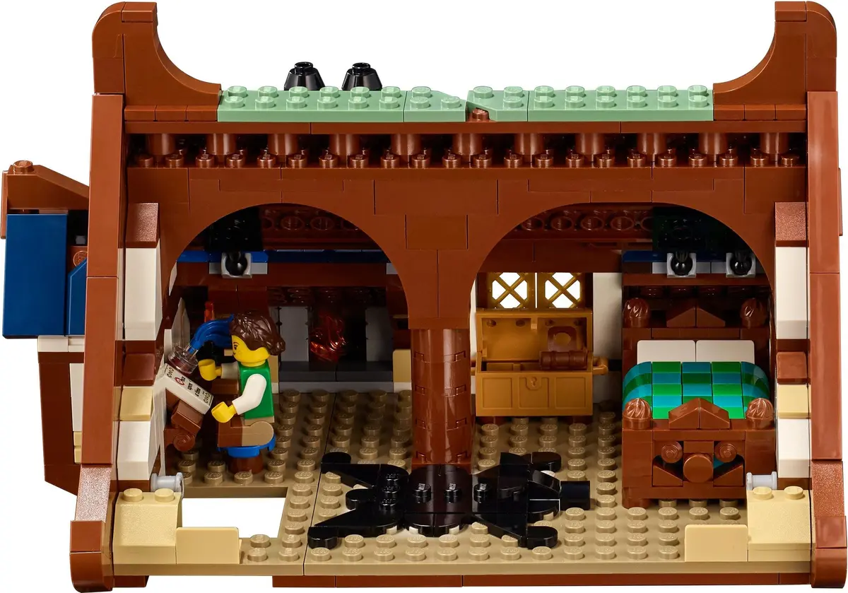 LEGO Ideas 21325 Medieval Blacksmith set, image 30