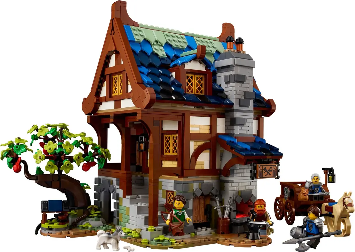 LEGO Ideas 21325 Medieval Blacksmith set, image 26