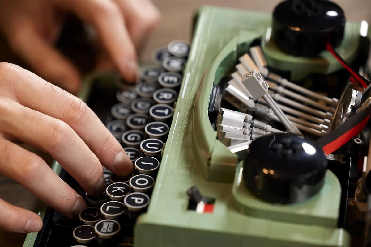 LEGO Ideas 21327 Typewriter set, image 10