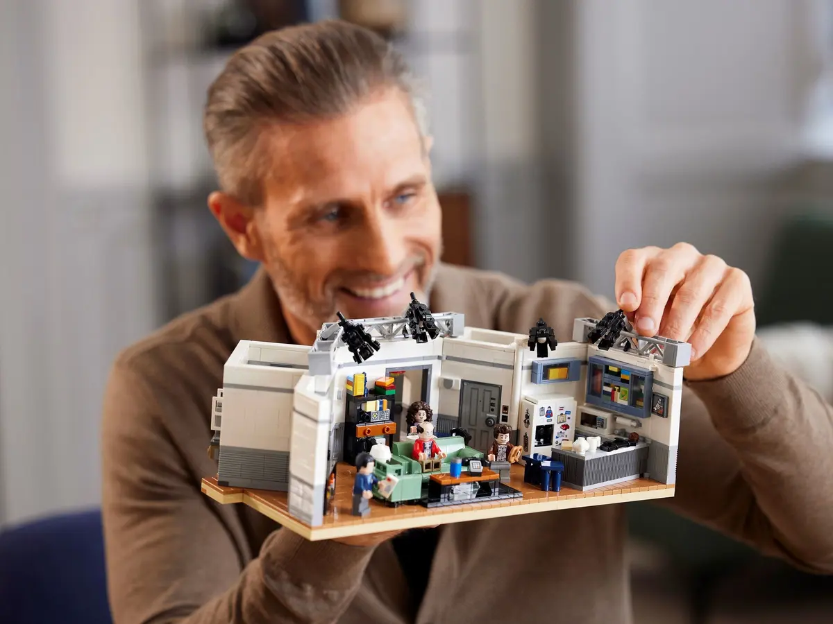 LEGO Ideas 21328 Seinfeld set, image 26